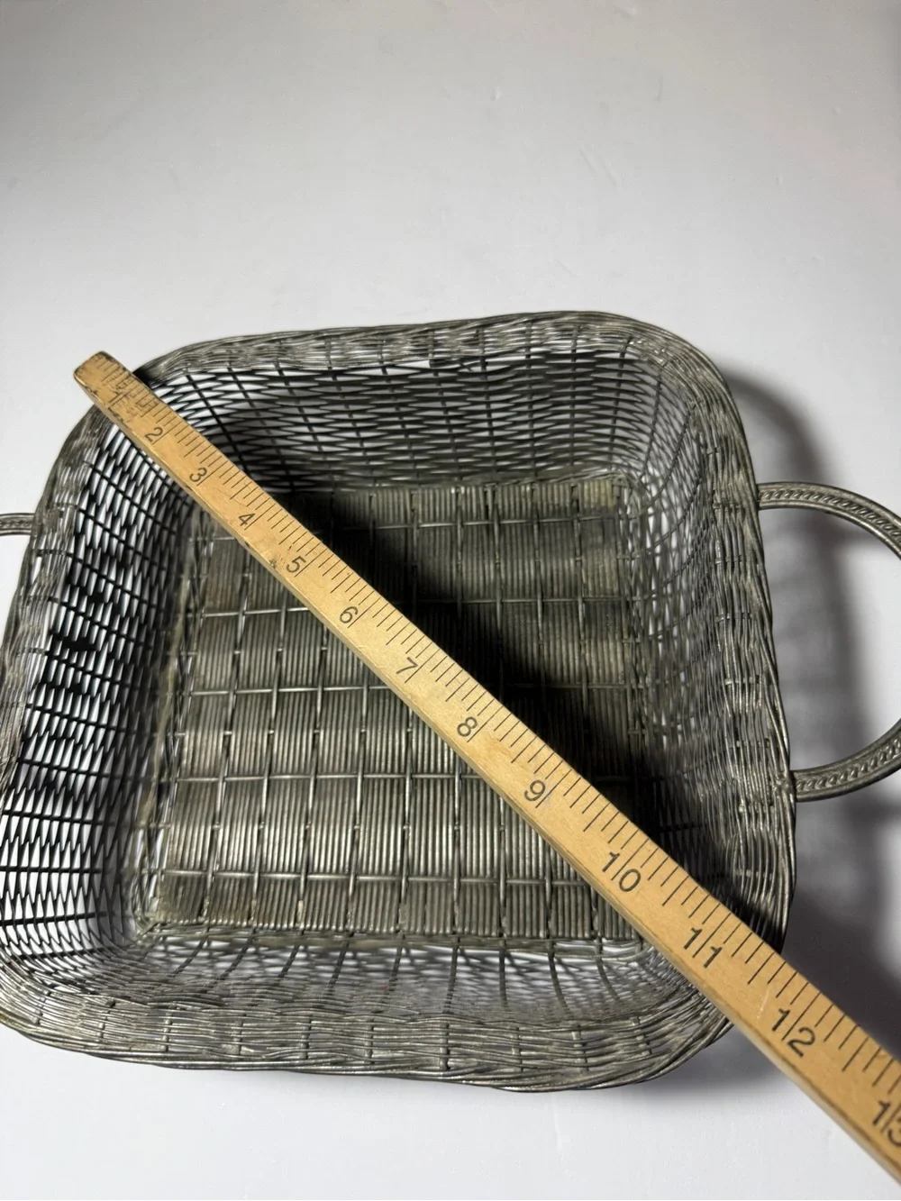 Metalware Mesh Double-Handled Decorative Basket 12” Overall 10” Base